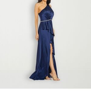 Premier Amour  One Shoulder Sleevless Evening Gown